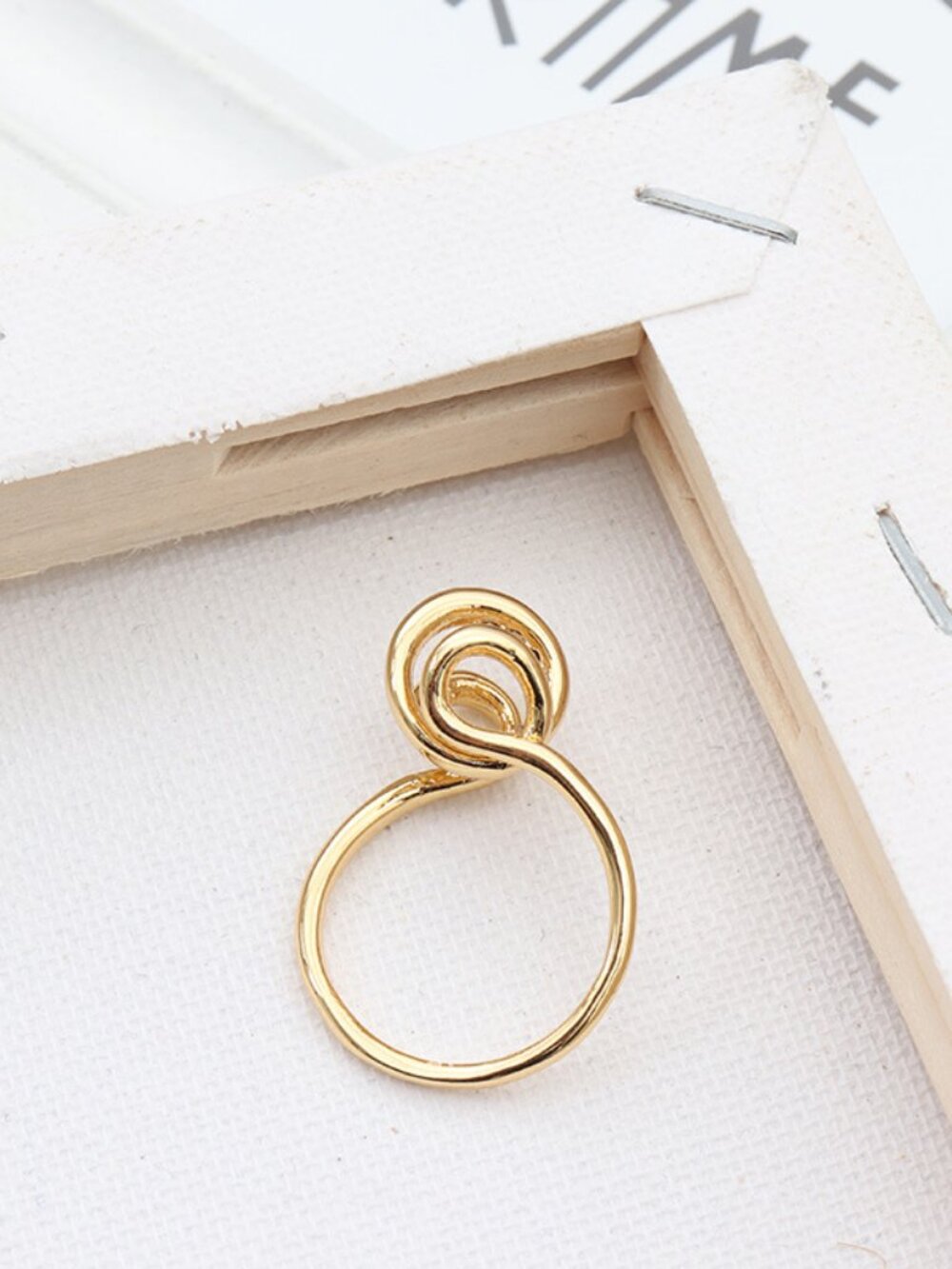 Alexis Bittar Statement Ring - Picture 5 of 5